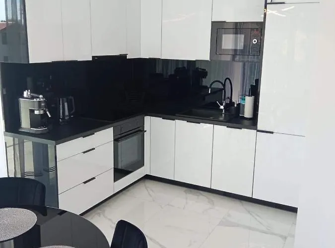 Apartament Z Bocznym Widokiem Na Morze W Kompleksie Hevenia